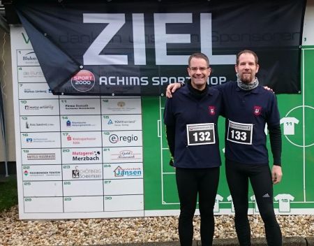 Jörg Schäfer und Guido Commer beim Merzbacher Martinslauf
