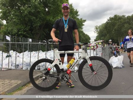 Christopher Münch als Starter beim Indeland Triathlon